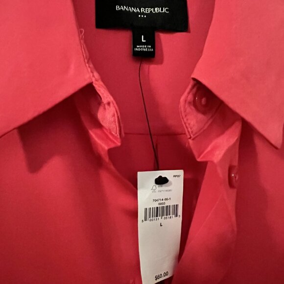 Red Banana Republic Silky Collared Top Size L NWT - Picture 3 of 4